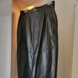 BOGO EVERYTHING $10 Genuine leather vintage midi skirt